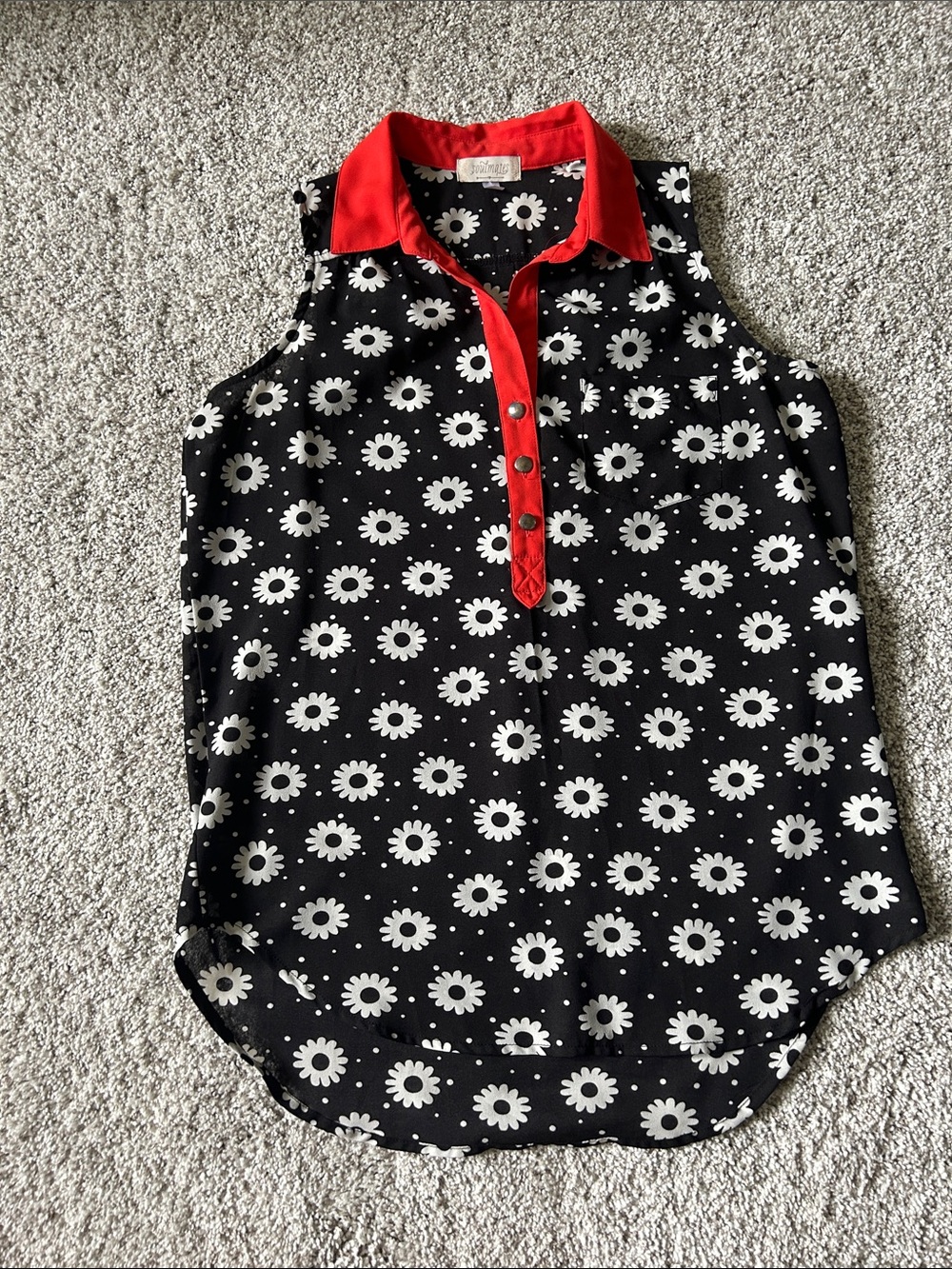 Soulmates Black Daisy Print Sleeveless Top with Red Collar
